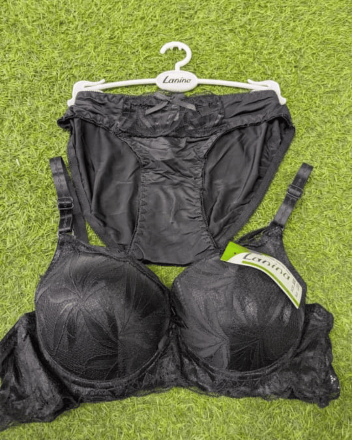 Black Lace Bra & Panty Set
